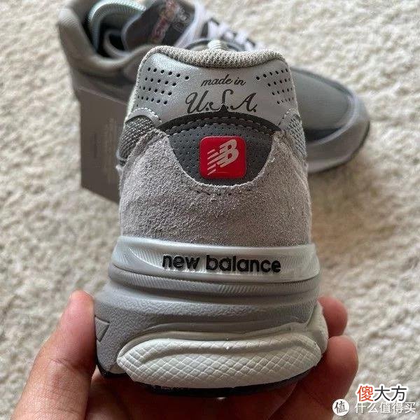 【就爱时尚】Sneaker 篇一百六十八：Saucony Shadow 6000与NB 990v3分享