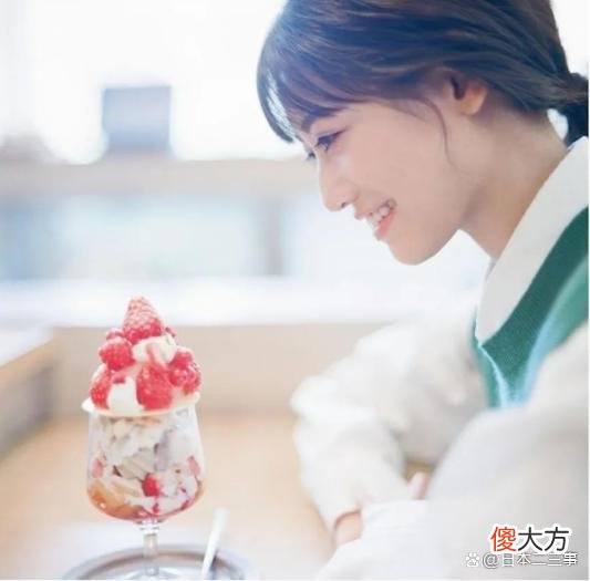 【时尚一点】日本熟龄太太分享的气质穿搭，给人带来一份惊艳的气质