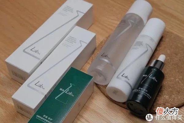【就爱时尚】「新」试用 | 新品牌体验之「瑞沛Lab101」小绿灯精华