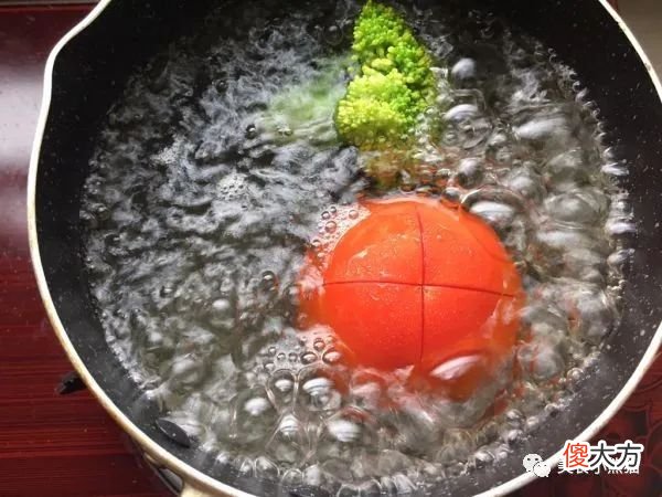 教你做道辅食，三文鱼蔬菜饼，这样做宝宝爱吃，简单易学看了就会