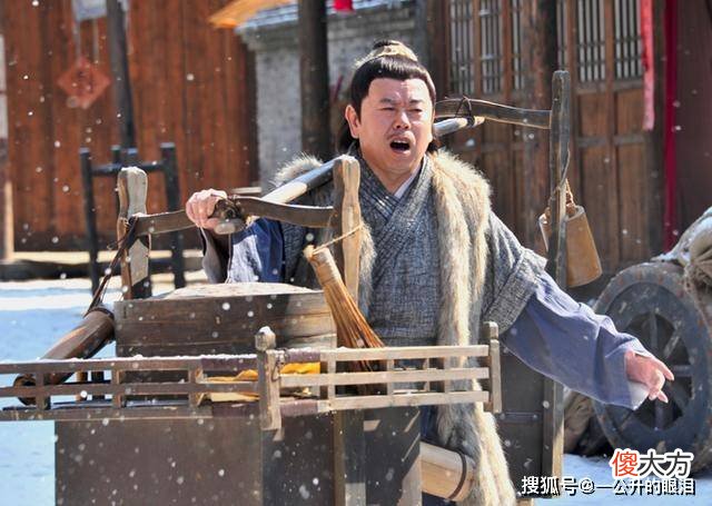 【爱历史】     武大郎墓被发现后，专家打开棺椁，揭开了长达600多年的骗局