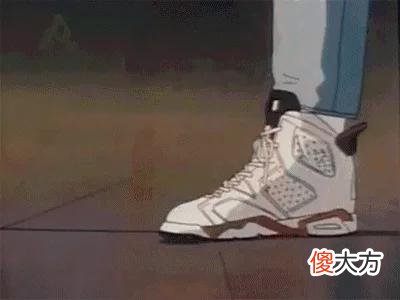 【时尚一点】选鞋还在追求“踩屎感”？你的足弓可能已经顶不住了