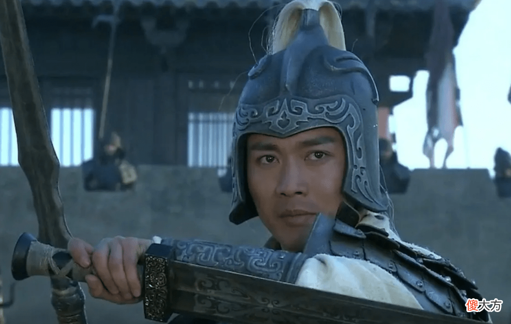 【历史故事】三国演义中，赵云为什么不称呼刘备关羽为大哥二哥？