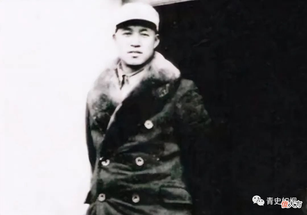 【历史故事】为攻下日伪防线，三百敢死队员待命冲锋，一八路忽道：我再去劝劝
