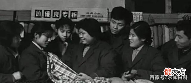 【爱历史】八十年代风靡全国的“的确良”，如今为何消失？它换了个名字