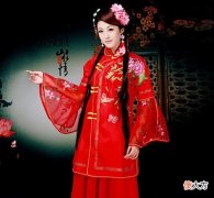 【历史故事】古时候小姐出嫁，为何丫鬟都要陪嫁过去？原因很心酸