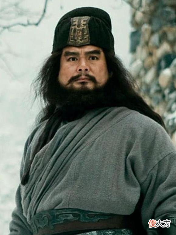 【爱历史】倘若张飞在虎牢关之战时与吕布单挑，关羽不助战，他能坚持多久？