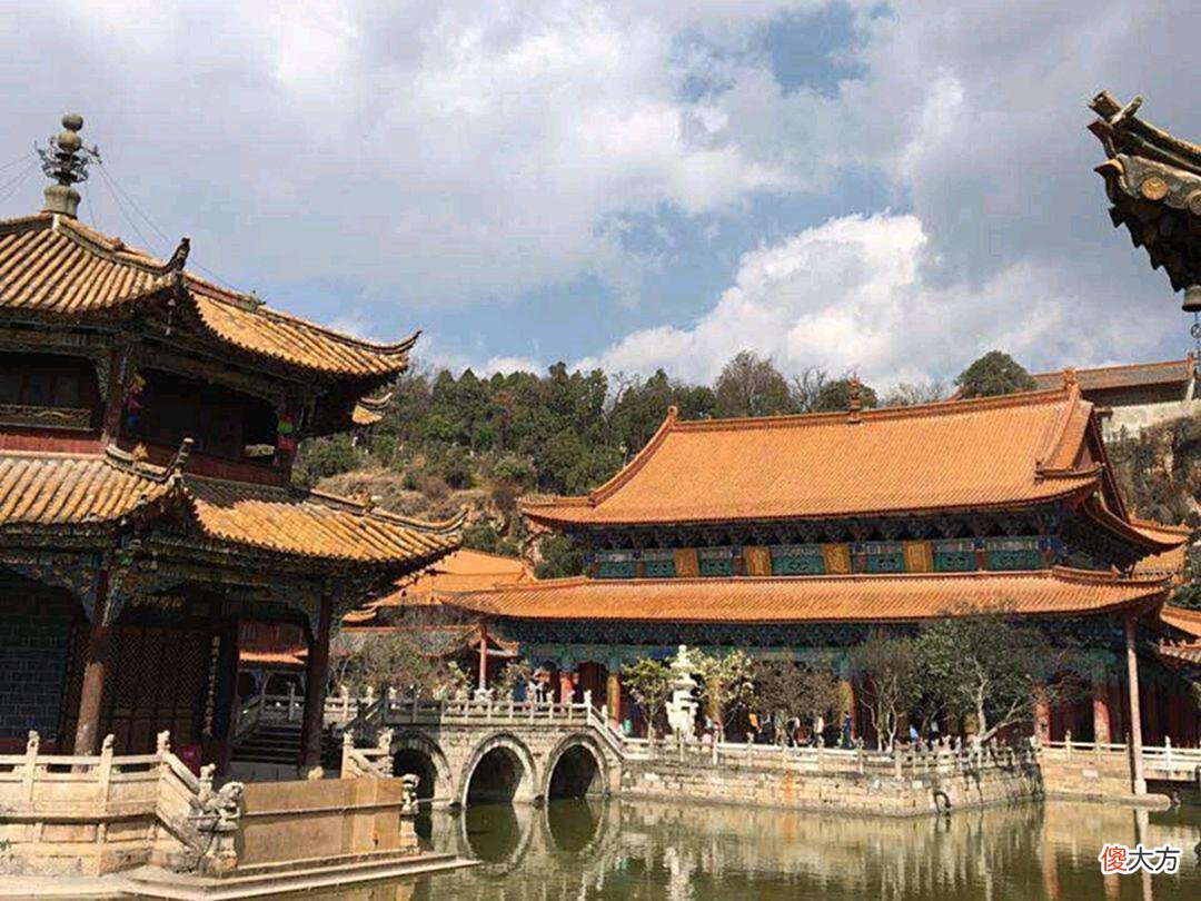 【历史故事】宋朝一高僧，山中苦修十七年，看到几个木匠砍树，顿时开悟