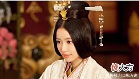 【爱历史】她本是皇后，上天给了她一手好牌，她却成就了另一个女人
