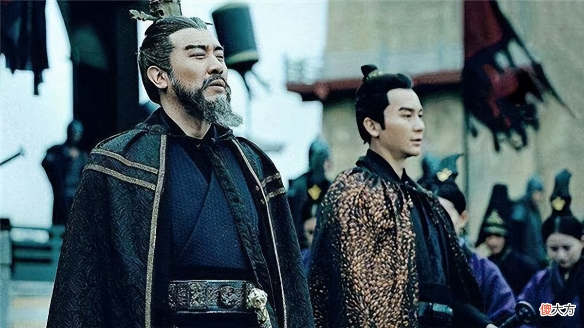 【历史故事】曹操杀了杨修后,问其父杨彪为何瘦了,杨彪回怼一句话却成为名句