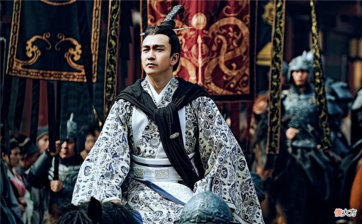 【历史故事】曹操杀了杨修后,问其父杨彪为何瘦了,杨彪回怼一句话却成为名句