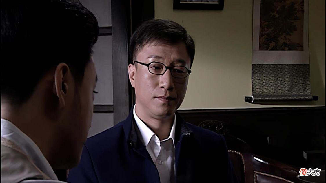 【历史故事】《潜伏》吴敬中为什么会提拔余则当副站长？关键他是自己的亲信