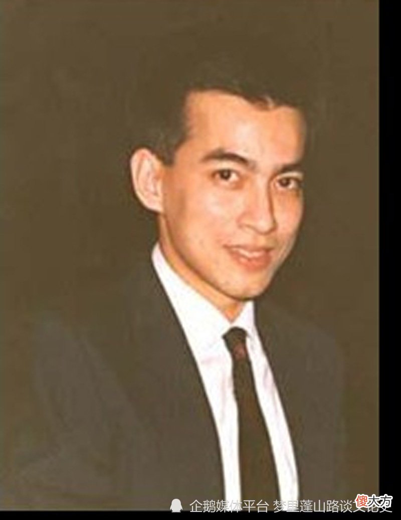 【爱历史】西哈莫尼国王有多帅？20岁清秀如贾宝玉，50岁俊美如唐僧