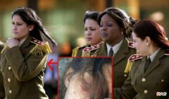 【爱历史】卡扎菲倒台，与他关系亲密的女保镖横尸街头，尸体旁还写着行大字