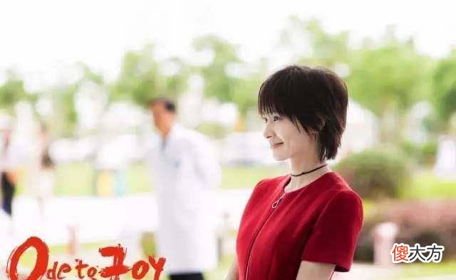 【就爱时尚】《王柏川的夏天》第二季来袭，杨紫、秦俊杰情侣档甜到炸！