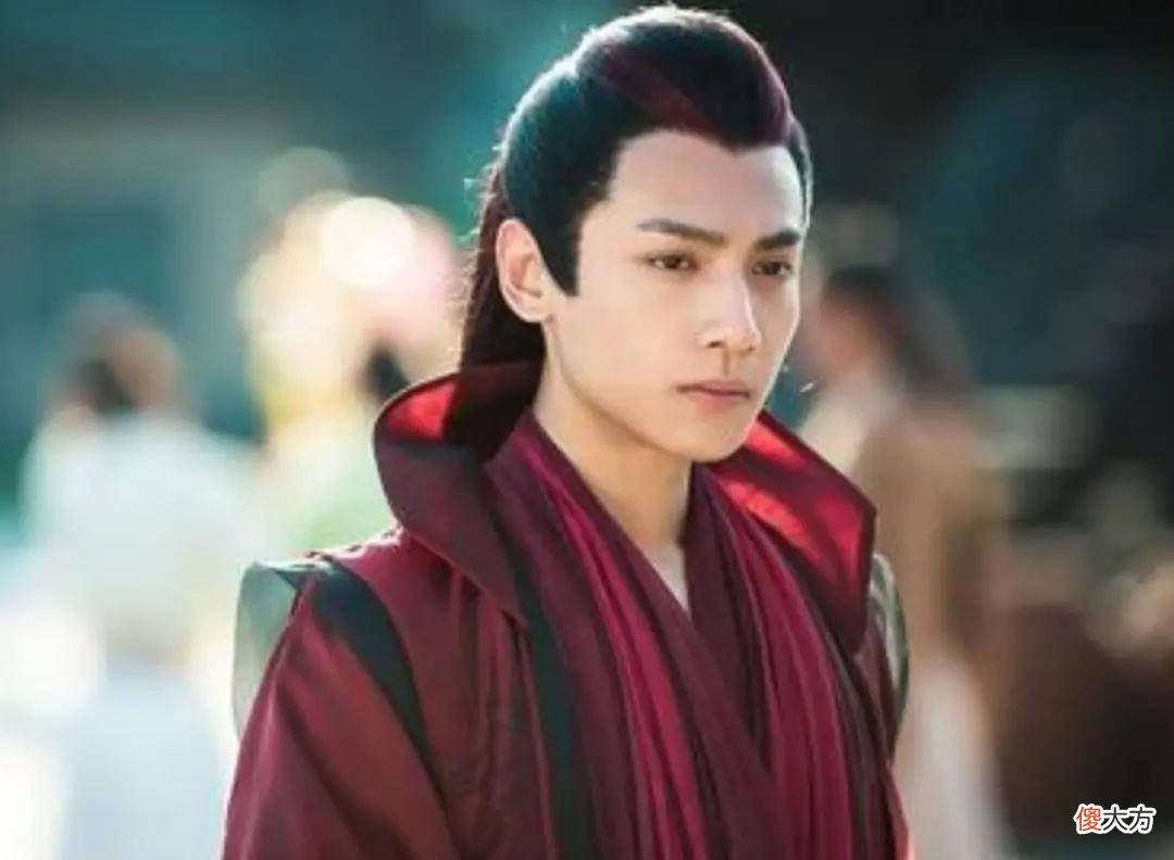 【就爱时尚】古装剧里的红衣造型，许凯病娇又落寞，李易峰李易峰都穿过