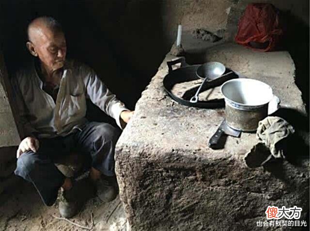 【历史故事】大爷两捆“柴火”卖1800,后成国宝禁止出口,专家:稀世珍宝