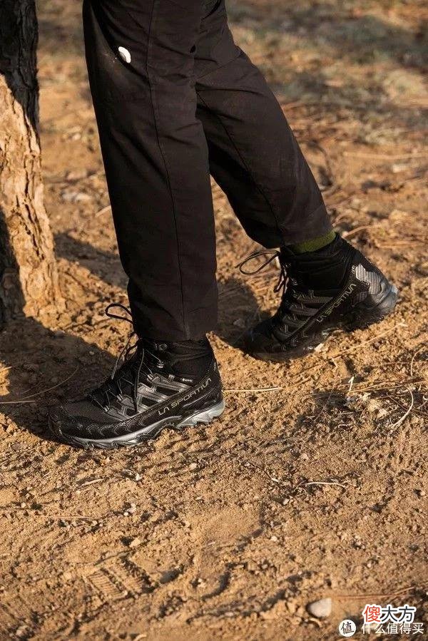 【就爱时尚】La Sportiva Ultra Raptor II: 徒步鞋的性能，越野跑鞋的灵动！