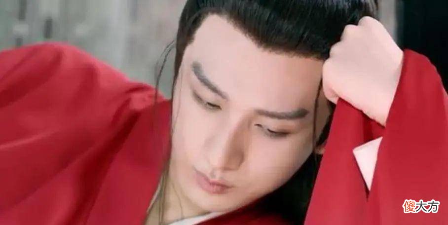 【就爱时尚】古装剧中的红衣造型，成毅少了点柔弱的破碎感，李易峰消化很好