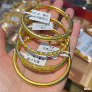 【就爱时尚】黄金手镯有哪些款式，2022年流行的古法黄金手镯图鉴