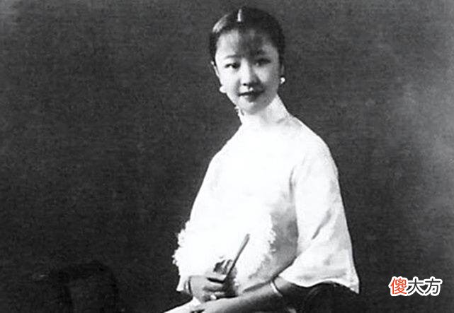 【爱历史】晚清格格：爱上姐夫溥仪一生未嫁，03年在养老院吃饺子被噎死