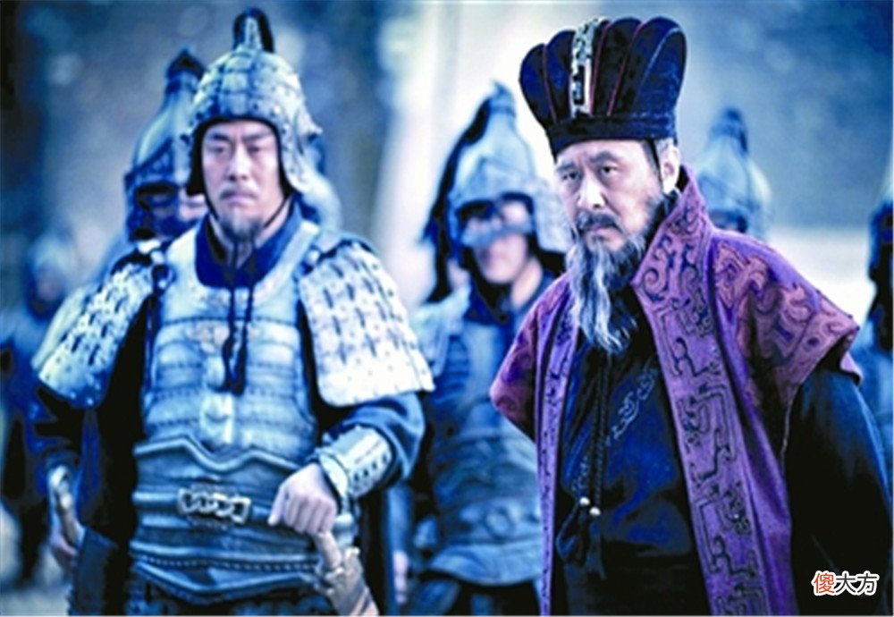 【爱历史】吕布为何被杀？不仅因为刘备的谗言，更是因为他触犯了曹操的大忌