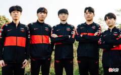【游戏世界】T1横扫G2晋级决赛！教练赛后自信发言：会3比1拿下RNG！