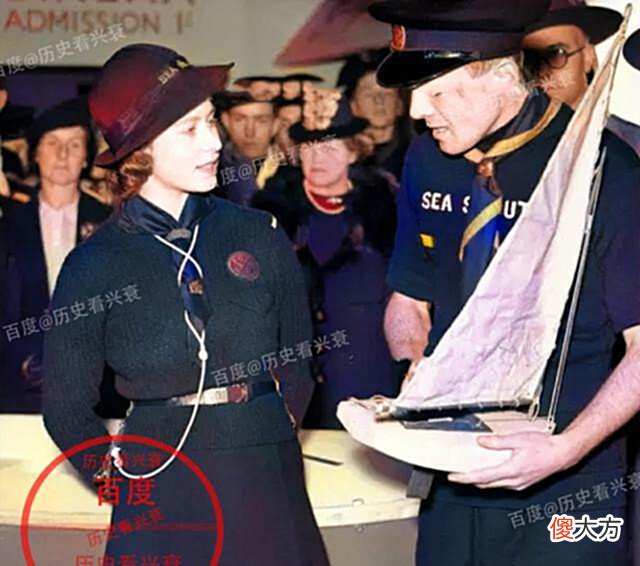 【历史故事】老照片:展示马克沁重机枪的清军士兵,1922年访问日本的爱因斯坦