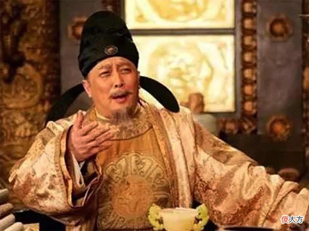 【爱历史】绣女必须父母双全，还有固定的绣花时间，一件龙袍的制作要2年