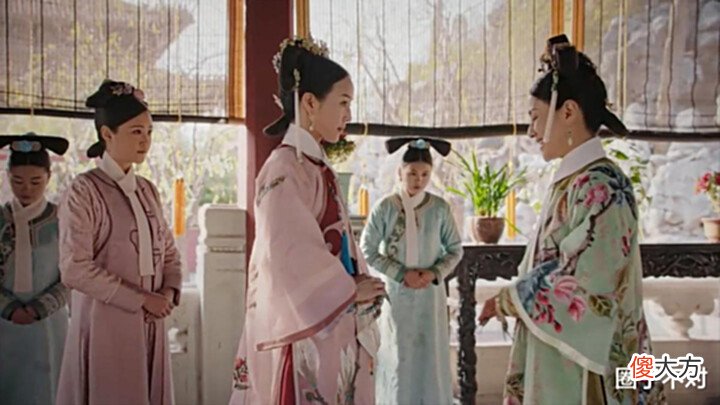 【爱历史】清朝后妃穿戴大科普:为什么璟璱可佩戴双边流苏,贵妃却不可以?