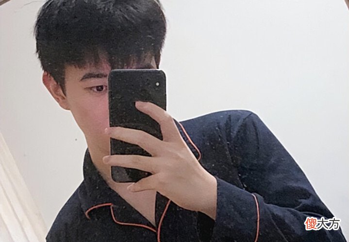 【游戏世界】韩涵撞车今屿,却把对方当成微凉,直播间出言嘲讽:你不配打野