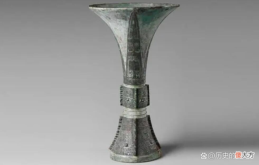 【历史故事】古代皇帝封赏大臣“加九锡”是什么意思，九锡对应着哪些东西？