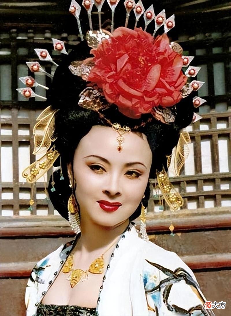 【爱历史】“胖子”杨玉环容貌被复原？神似一女星，难怪唐玄宗为她废弃后宫