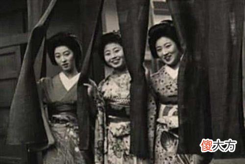 【爱历史】二战十万日本女人争着嫁中国人宁死不回国热闻漫谈