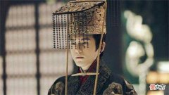 【爱历史】吕不韦收到一封信，里面只有30字，为何立即喝酖酒自杀？有何隐情