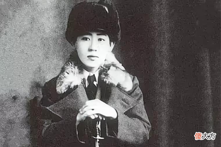 【爱历史】潜伏在中国37年的日本间谍，窃取无数机密，用化名出书，藏得够深