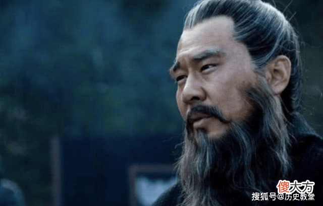 【爱历史】《三国志》黄忠斩杀曹操大将夏侯渊，曹操悲痛不已