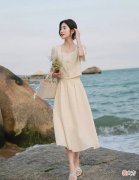 【时尚一点】真正有气质的中年女人，懂得避开这3种“大妈式穿搭”，俗气掉价