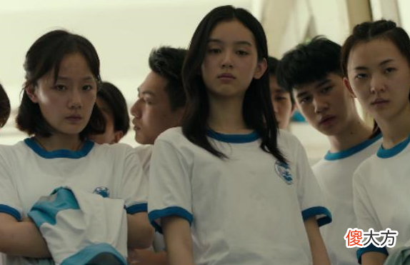 那些性格很扭曲，冷血阴暗的人，大多是从这3种原生家庭出来的