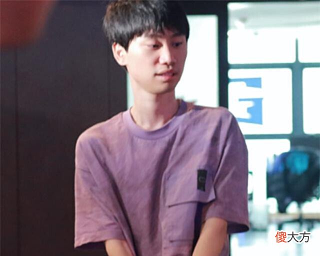 【游戏世界】三天封5次,doinb破防曝出新消息:以后谁都拿不到韩服超级号了