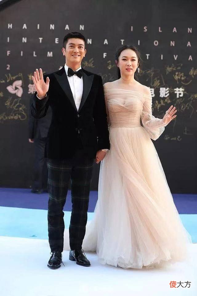【时尚一点】武警大男子形象po出去了，原来男人卖起萌来也没女人啥事了