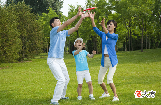 妈妈1米53，15岁儿子1米8！宝妈揭秘：助娃长高3秘诀，值得借鉴