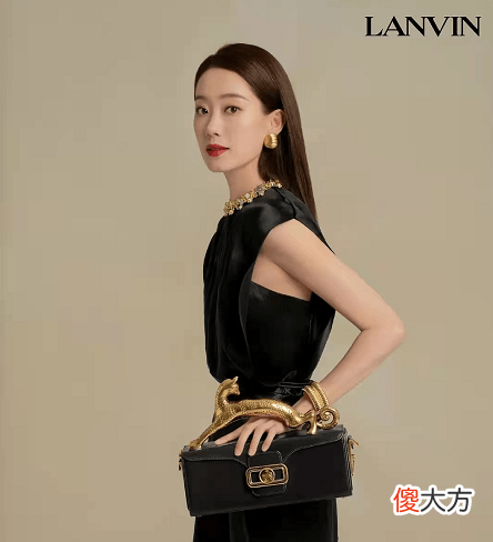 【就爱时尚】黑金色搭配，打造典雅奢华感，气质女神的首选