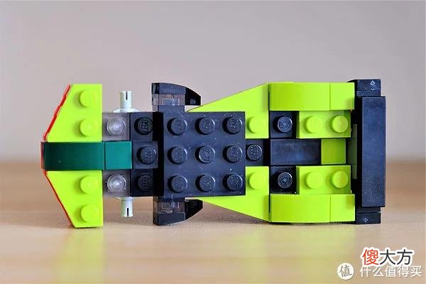 【就爱时尚】乐高手记 篇九十七：——LEGO 乐高超级赛车系列 30434 阿斯顿·马丁 Valkyrie AMR Pro 拼砌包