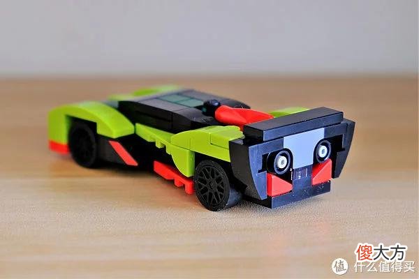 【就爱时尚】乐高手记 篇九十七：——LEGO 乐高超级赛车系列 30434 阿斯顿·马丁 Valkyrie AMR Pro 拼砌包