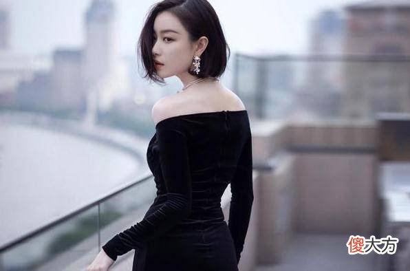 【就爱时尚】倪妮不愧是红毯赢家，身材好怎么穿都高级感，鱼尾裙秀出满分腰臀
