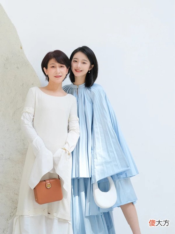 【时尚一点】岁月果然不败美人！这些妈妈辈的打扮，比女儿还要时髦好看