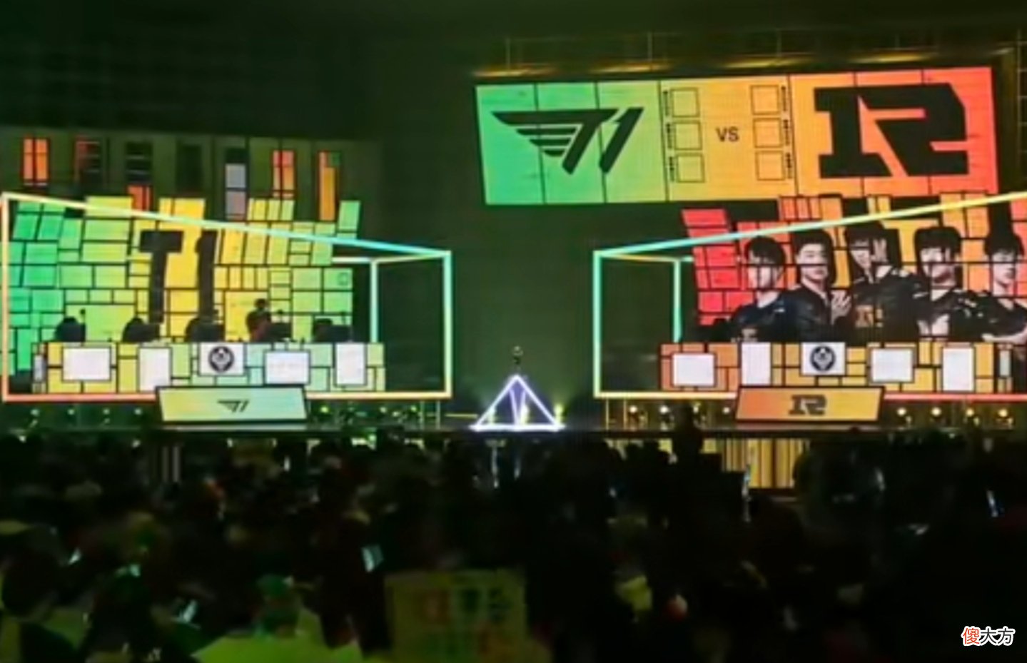 【游戏世界】RNG3-2战胜T1，首个MSI三冠王，张嘉文：打的就是LCK赛区的精锐