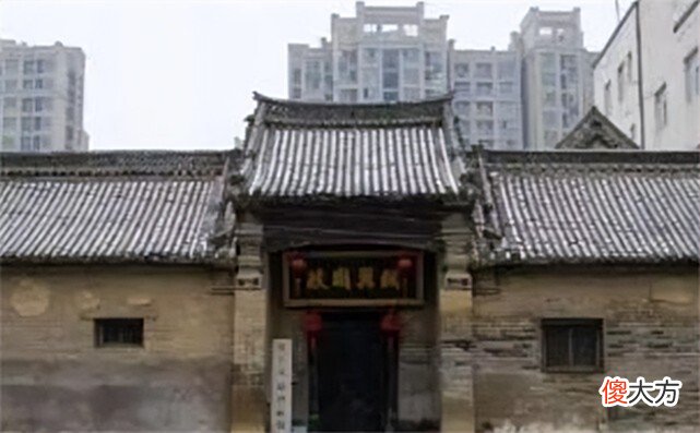 【爱历史】这位我国榜首钉子户，为何面临天价拆迁款不愿让步？专家：这可拆不得！