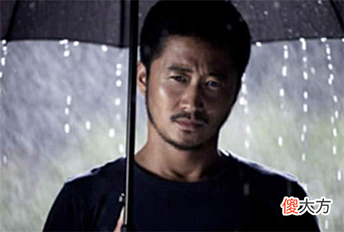 【爱历史】满族八大姓都改了什么汉姓?他们就在我们身边,吴京是满族正白旗